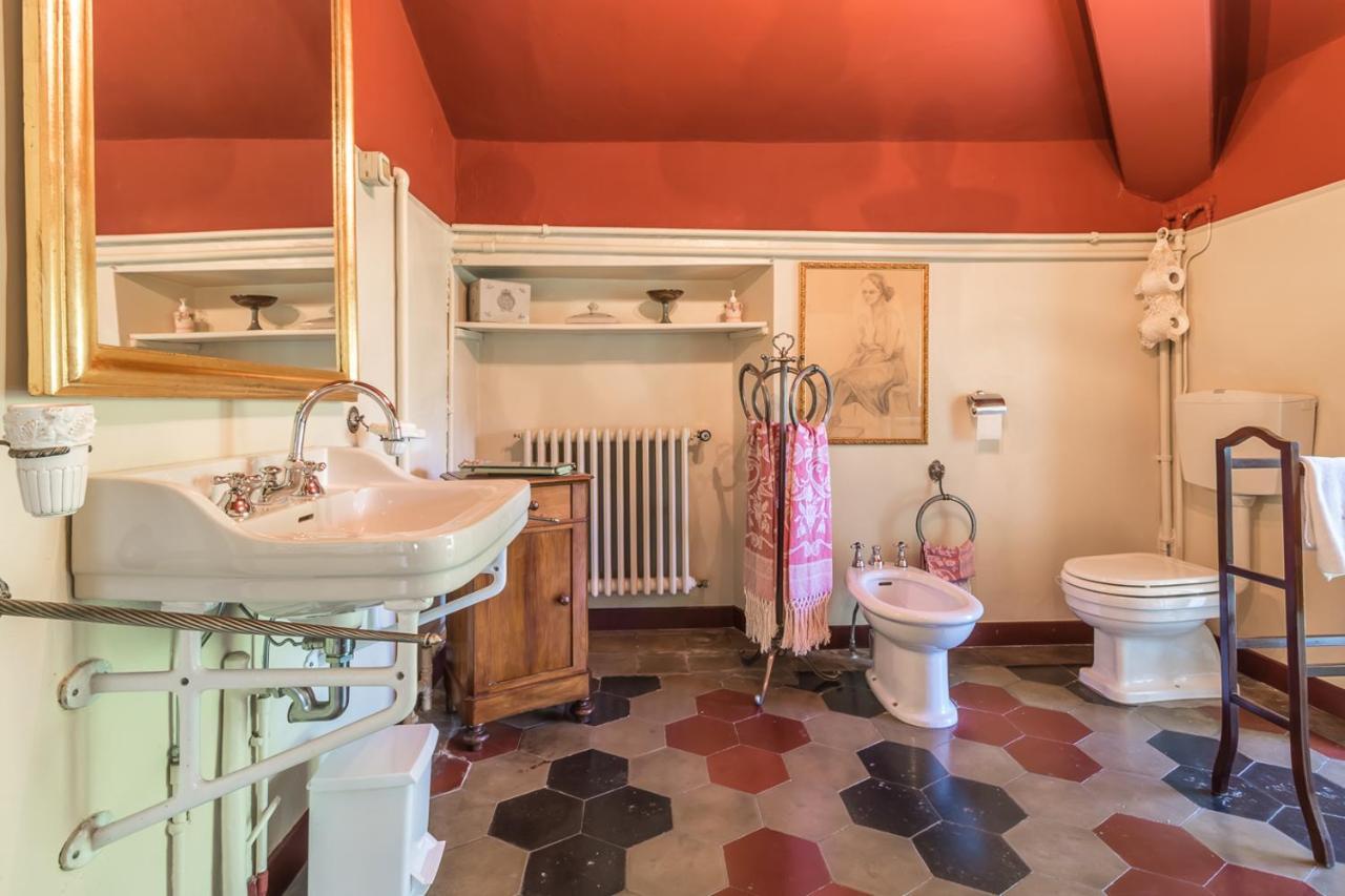 Villa Rondinella - Tremezzina Mezzegra Bagian luar foto